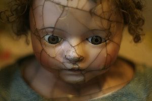 picture of cracked doll by aimee vogelsang 